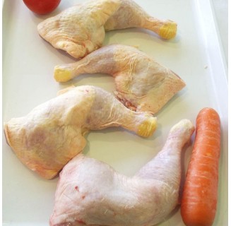 Cuisses de poulet sciées